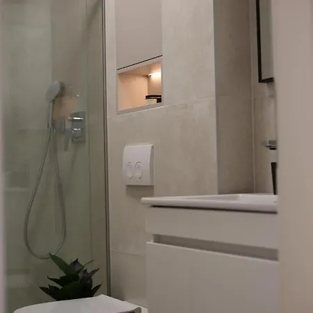 Mint Apartment