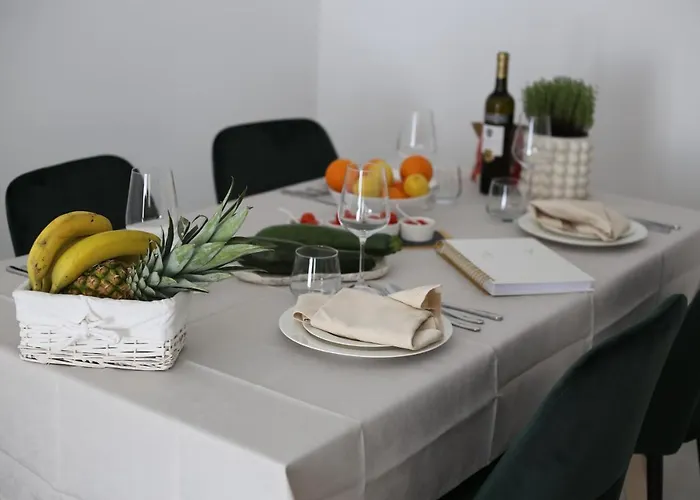 アパート Mint スプリト